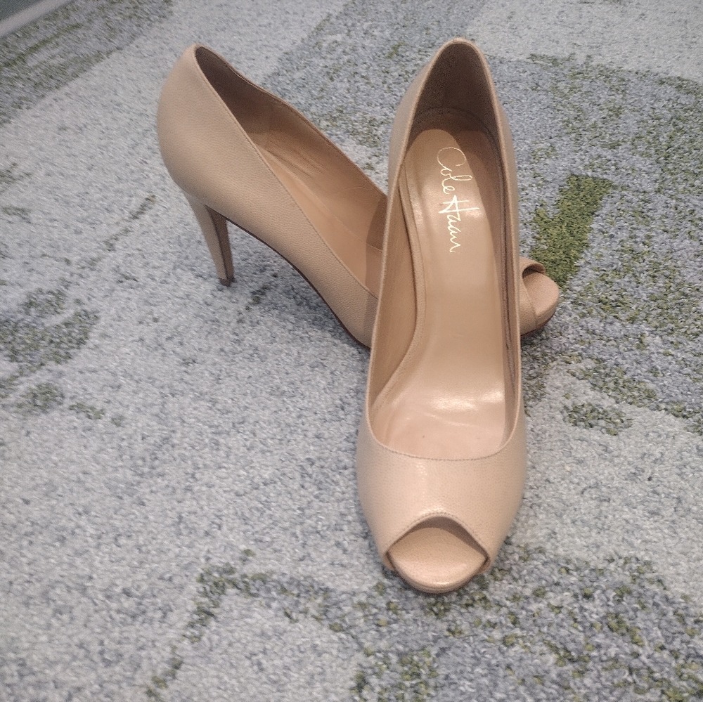Cole Haan Tan Stiletto Heels Peep-Toe